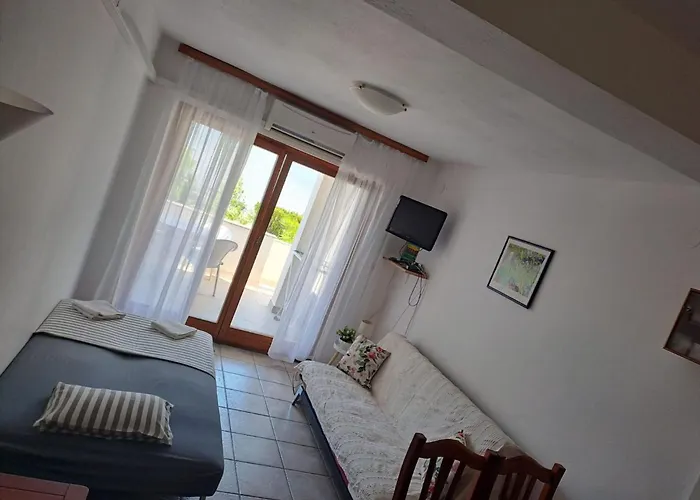 Lejlighed Josip Mit Blick Auf Wasser By Interhome *